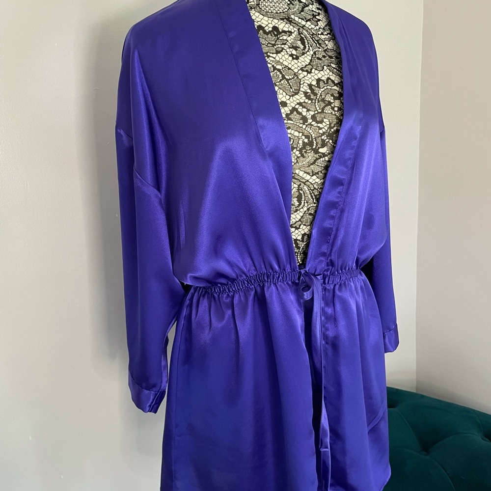 Victoria’s Secret Vintage Robe